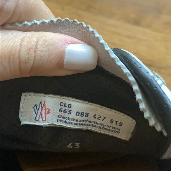 MONCLER DISTRESSED SNEAKERS - Picture 13 of 14